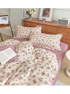 Постельное белье 24112 Цветы сатин Семейный сп / Tia