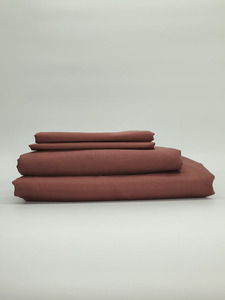 Простыня KL- 5(325) гладкий сливовый сатин однотонный 240*260 / Tia Простыня KL- 5(325) гладкий сливовый сатин однотонный 240*260 / Tia