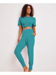 Футболка женская 94682 / Jockey