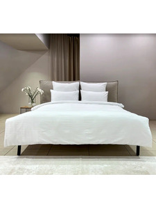 Простыня сатин страйп (IS) 1 см 240*260 / Tia