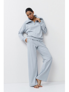 Костюм женский, толстовка и брюки Brisa set / Aruelle