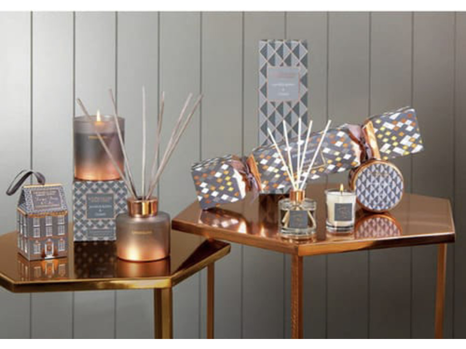 Можжевельник и кедр / Диффузор с палочками 120 мл / StoneGlow