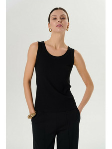 Майка женская 101133 Черный / Petit Pas