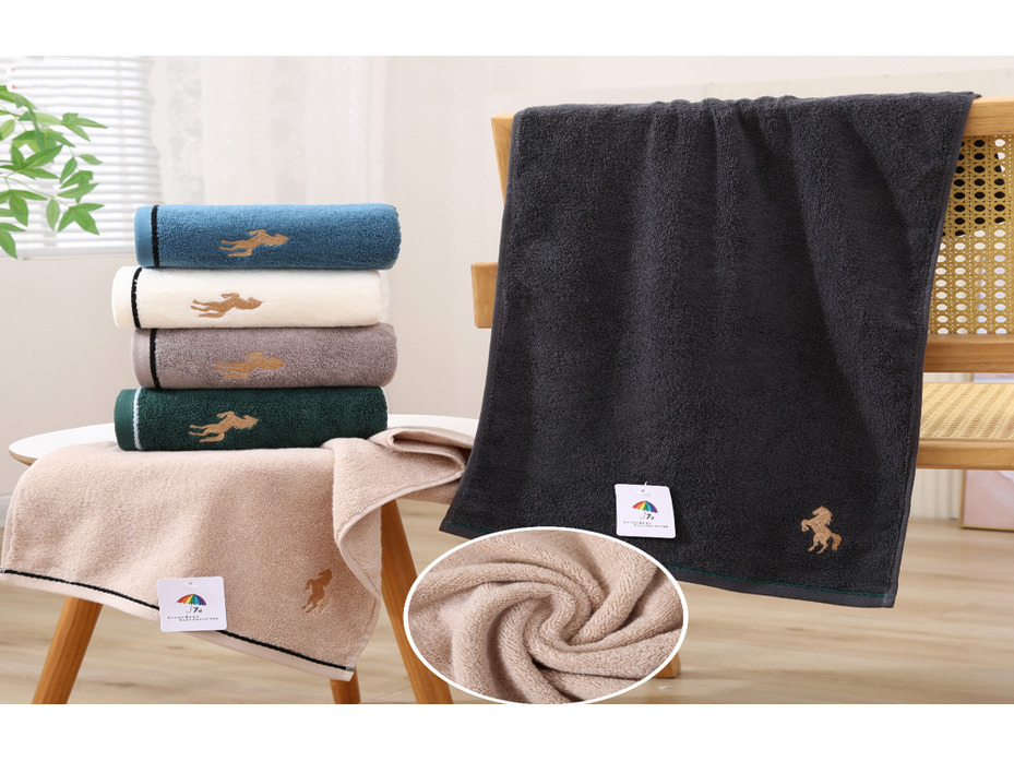 Полотенце 1504545 Символ года Лошадь махровое 35*75 / 7-я