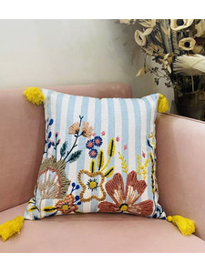 Наволочка декоративная Bright Flowers хлопковая 45*45 / Arya