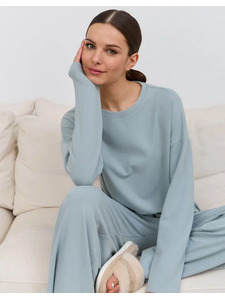 Лонгслив женский 2294 / Lunea