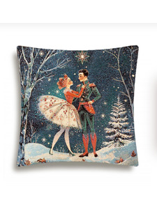 Наволочка декоративная 2519119 Щелкунчик Балет темный фон гобелен 44*44 / Le Gobelin