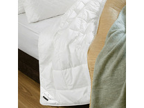 Одеяло 5105447004 Bamboo Superlight бамбуковое волокно 155*220 / Billerbeck