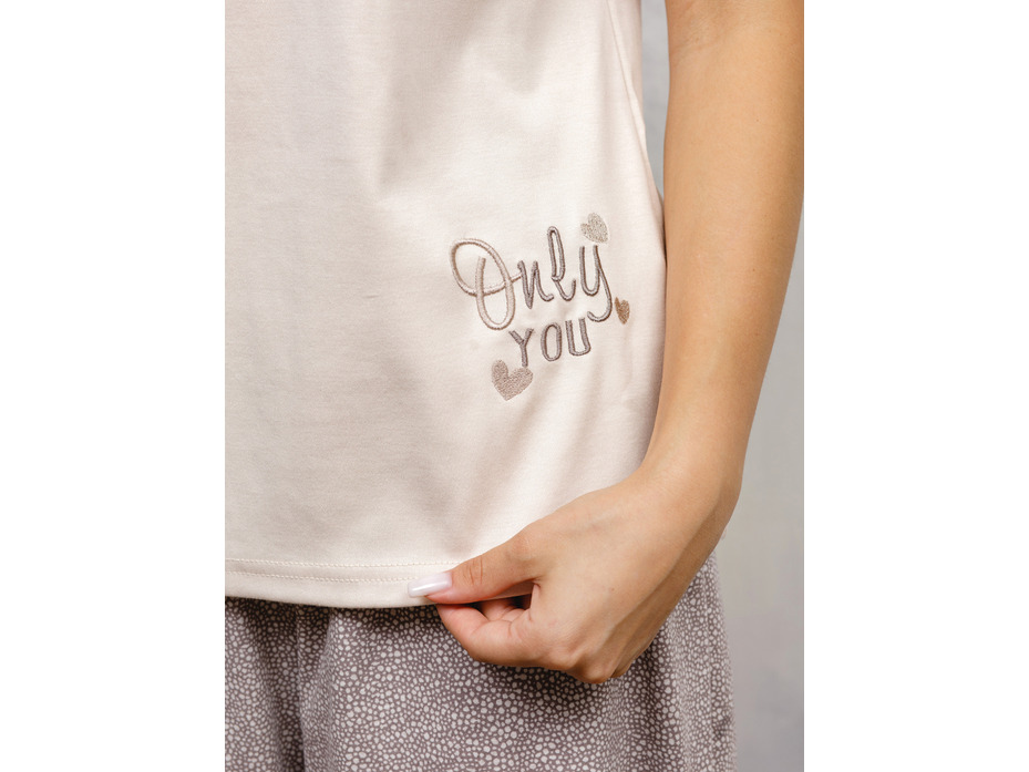 Пижама женская, футболка и шорты 1622б/1572 / Дюма Пижама женская, футболка и шорты 1622б/1572 / Дюма