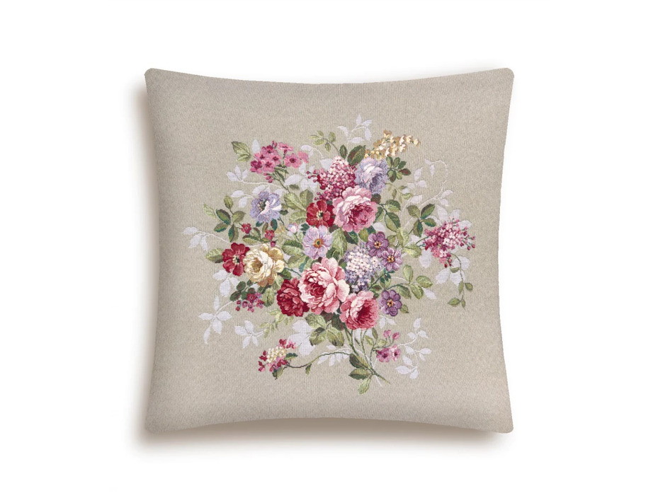 Наволочка декоративная 08818 Принцесса цветов гобелен 45*45 / Le Gobelin