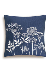 Наволочка декоративная 07888 Травинки синий гобелен 45*45 / Le Gobelin