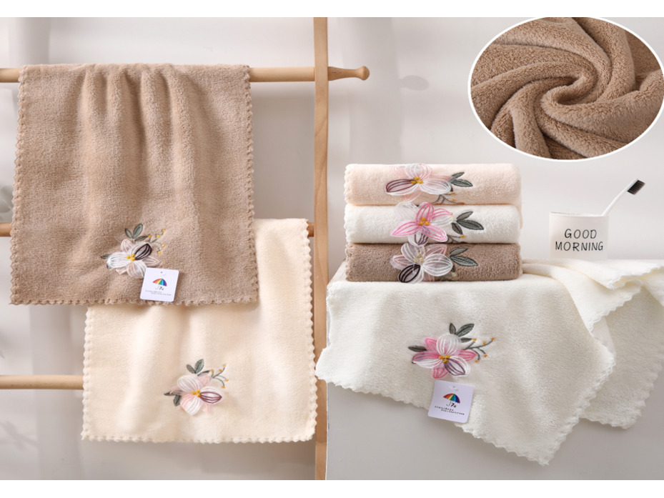 Полотенце 10041159 Цветок микрофибра 35*75 / 7-я