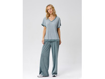 Котюм женский, футболка и брюки 1672/1548 / Дюма Котюм женский, футболка и брюки 1672/1548 / Дюма