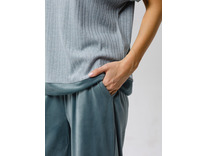 Котюм женский, футболка и брюки 1672/1548 / Дюма Котюм женский, футболка и брюки 1672/1548 / Дюма