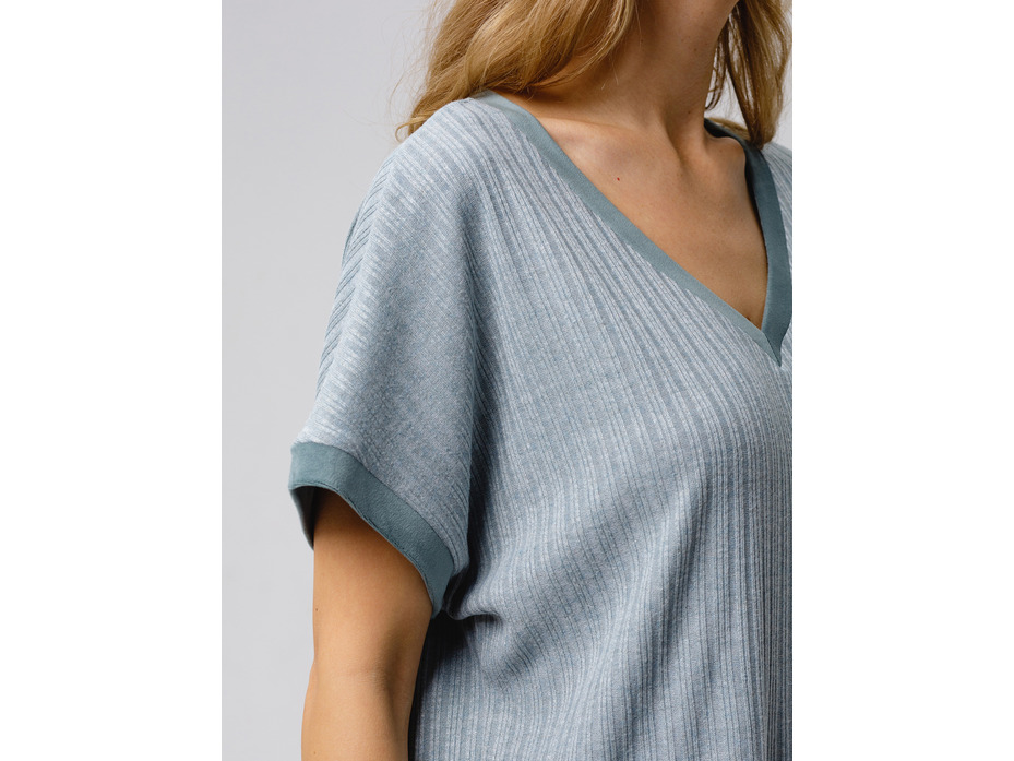 Котюм женский, футболка и брюки 1672/1548 / Дюма Котюм женский, футболка и брюки 1672/1548 / Дюма