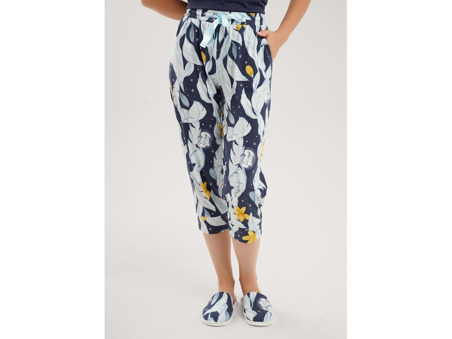 Пижама женская, футболка и капри LP15-1209/1 / Clever