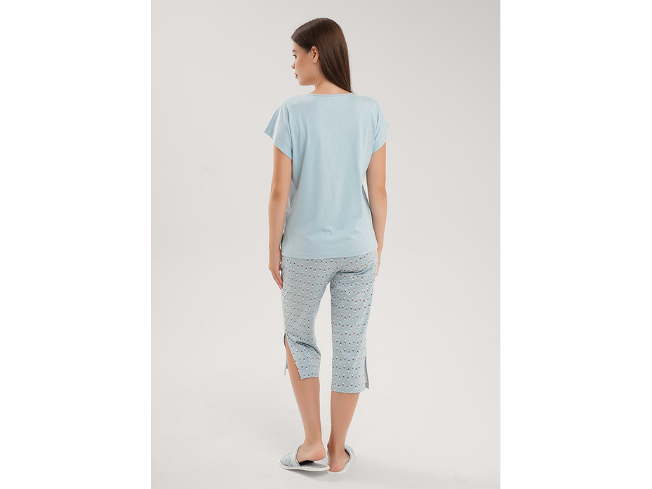 Пижама женская, футболка и капри LP15-1209/2 / Clever