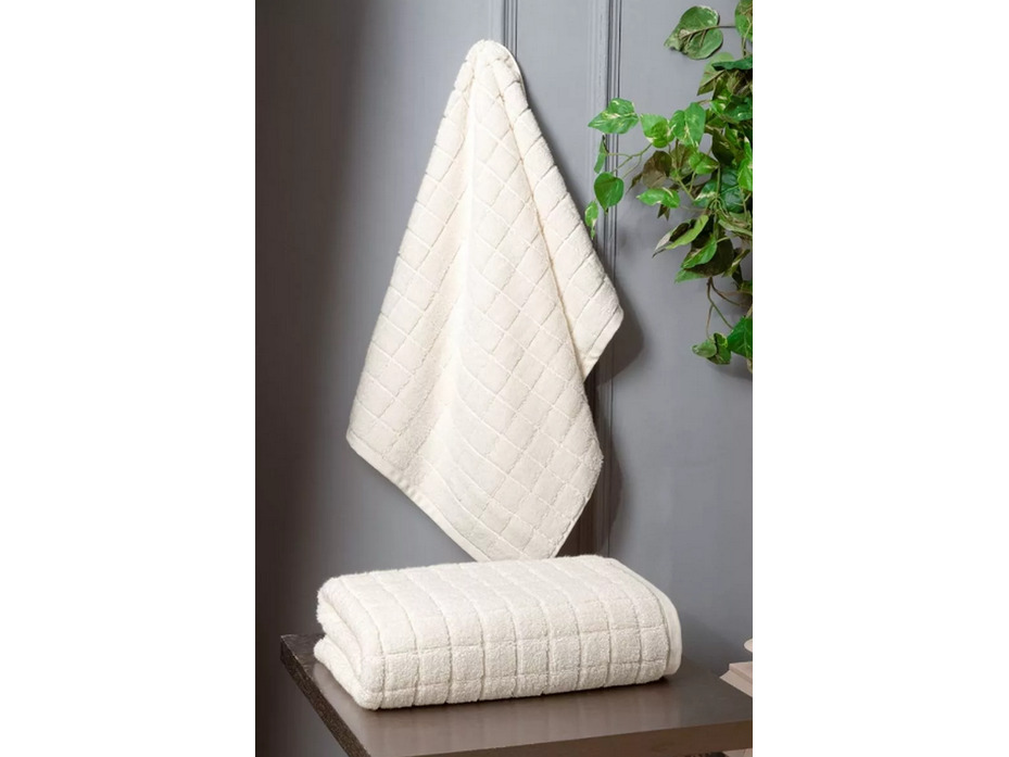 Полотенце Quatro махровое 70*140 / Arya