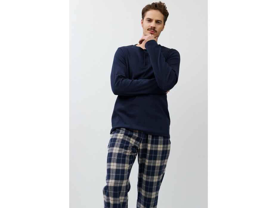 Пижама мужская. лонгслив и брюки Luc / Aruelle