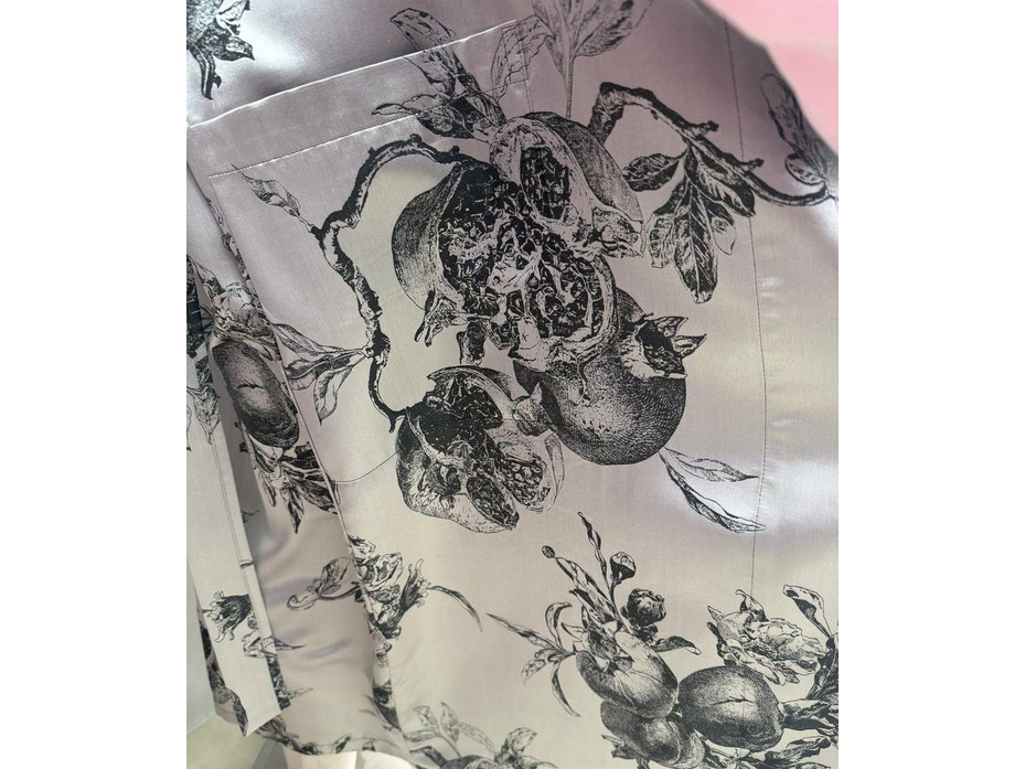 Халат унисекс Гранат серебристый шелковый / Silk Made in Germany