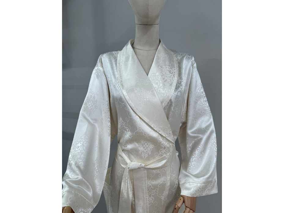 Халат унисекс Вензеля кремовые шелковый / Silk Made in Germany