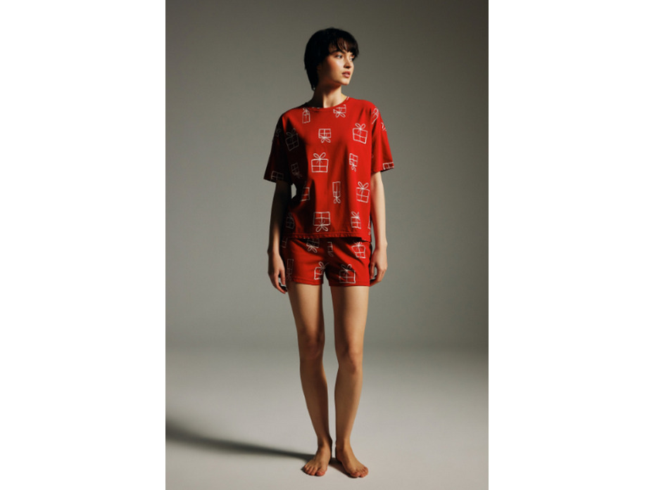 Пижама женская, футболка и шорты 62160 Gift / Hays