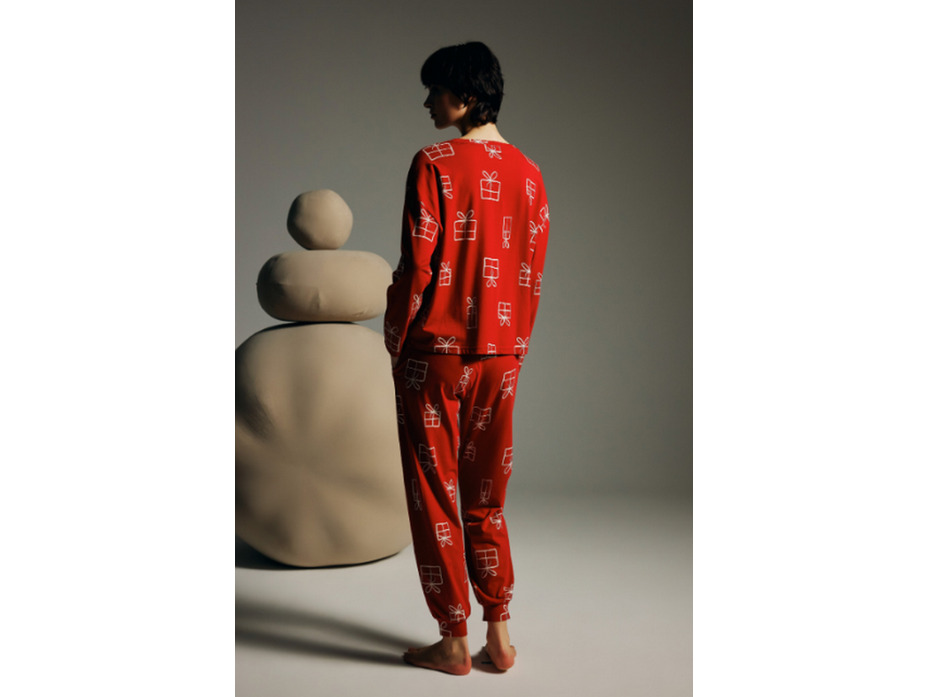 Пижама женская, лонгслив и брюки 62162 Gift / Hays Пижама женская, лонгслив и брюки 62162 Gift / Hays