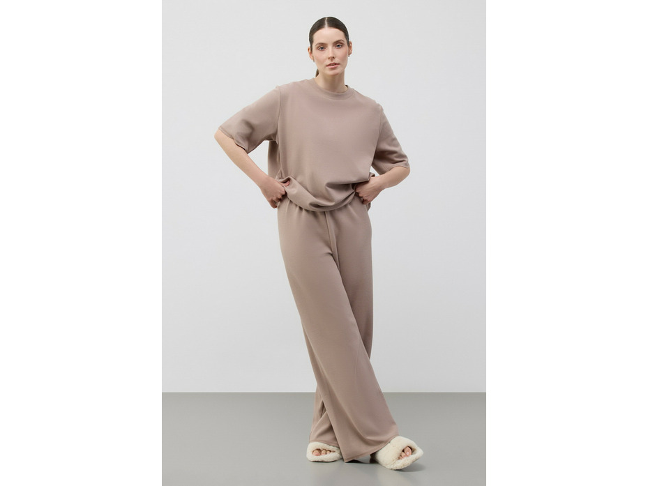 Пижама женская, футболка и брюки E 20229 (1212) / Very Neat Пижама женская, футболка и брюки E 20229 (1212) / Very Neat