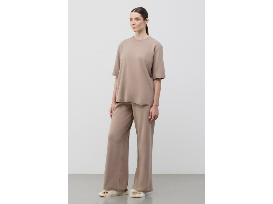 Пижама женская, футболка и брюки E 20229 (1212) / Very Neat Пижама женская, футболка и брюки E 20229 (1212) / Very Neat