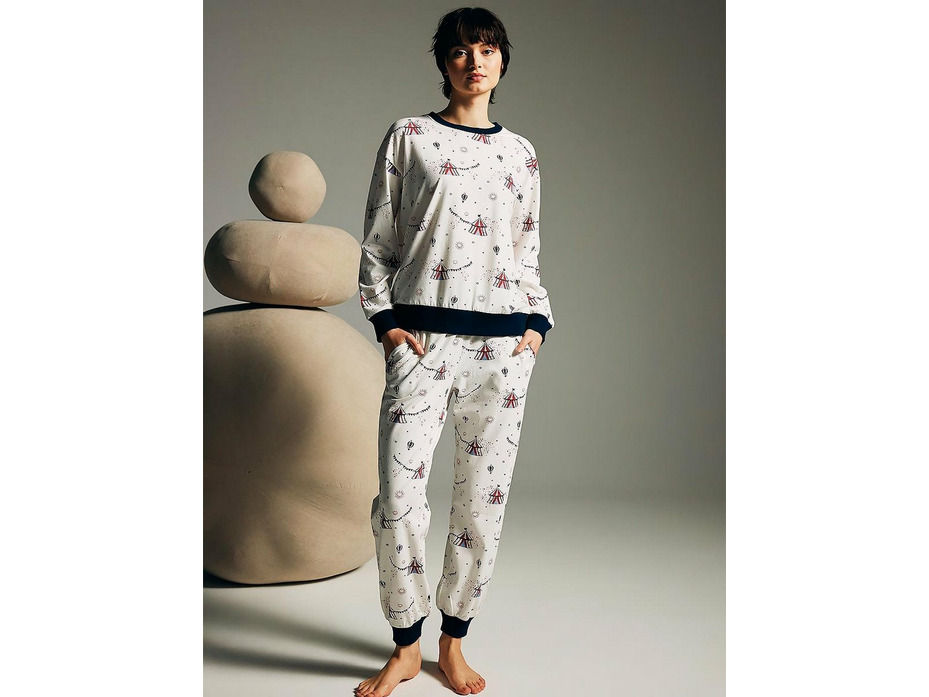 Пижама женская, свитшот и брюки 62134 Carnival / Hays