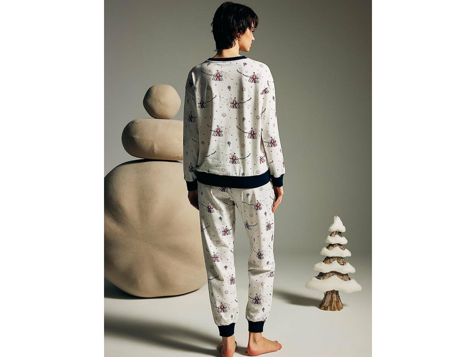 Пижама женская, свитшот и брюки 62134 Carnival / Hays