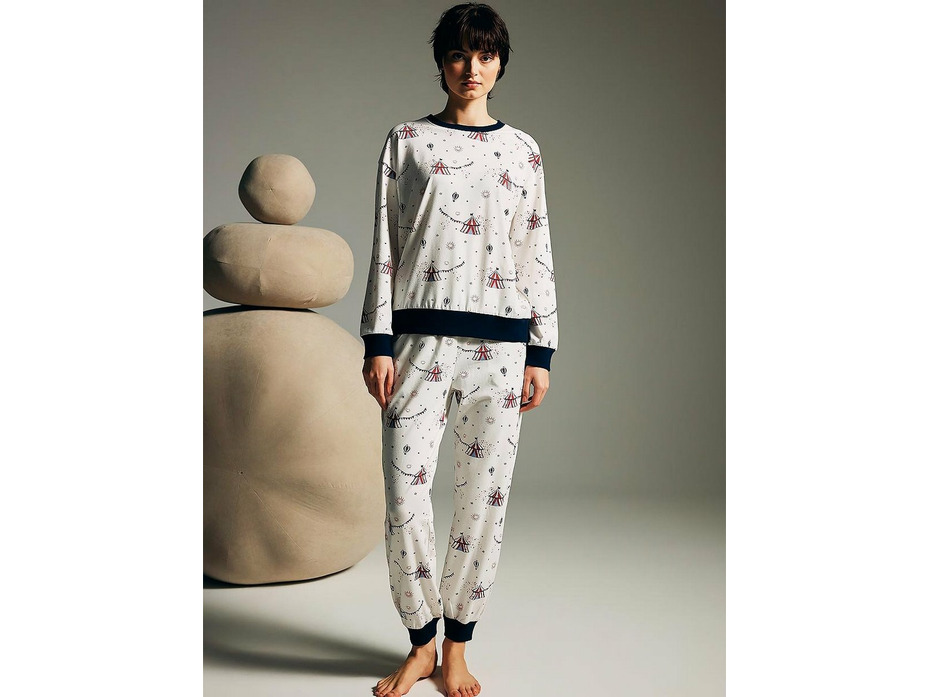 Пижама женская, свитшот и брюки 62134 Carnival / Hays