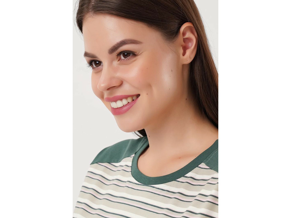 Пижама женская, футболка и капри LP15-1208/2 / Clever