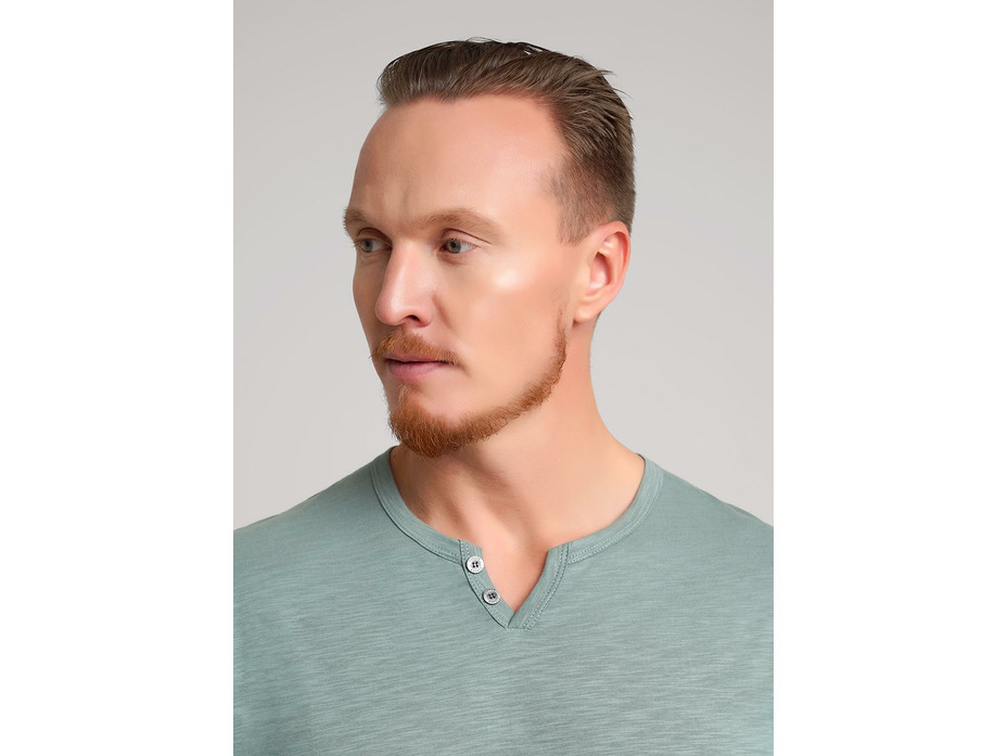 Футболка мужская 662641о / Clever