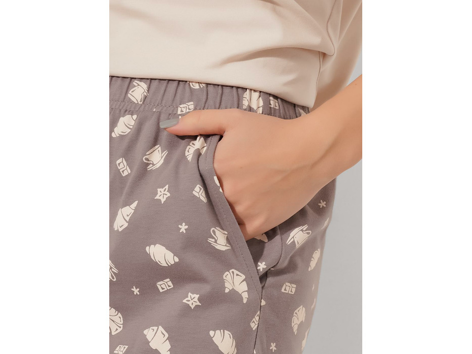 Пижама женская, футболка и шорты LP26-1211/1 / Clever Пижама женская, футболка и шорты LP26-1211/1 / Clever