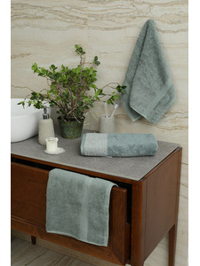 Полотенце Two-tone leo 540 махровое 50*100 / Cawo