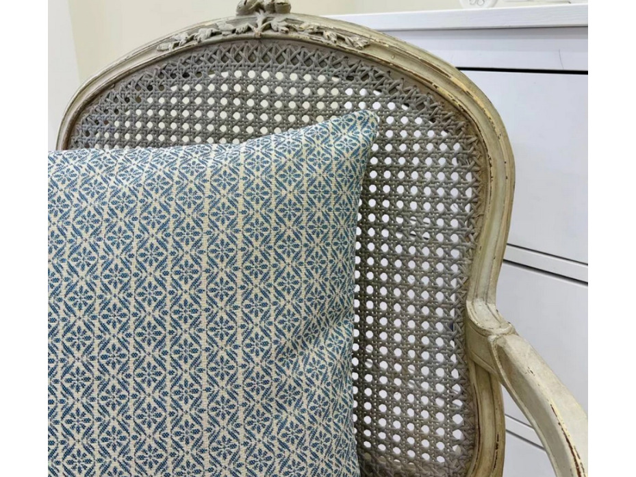 Наволочка декоративная 2521284 Гортензия Орнамент гобелен 45*45 / Le Gobelin