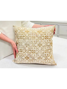 Наволочка декоративная 2621586 Классика беж гобелен 45*45 / Le Gobelin