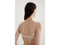 Бюстгальтер C15G60 (01N) Essentiall / Chantelle