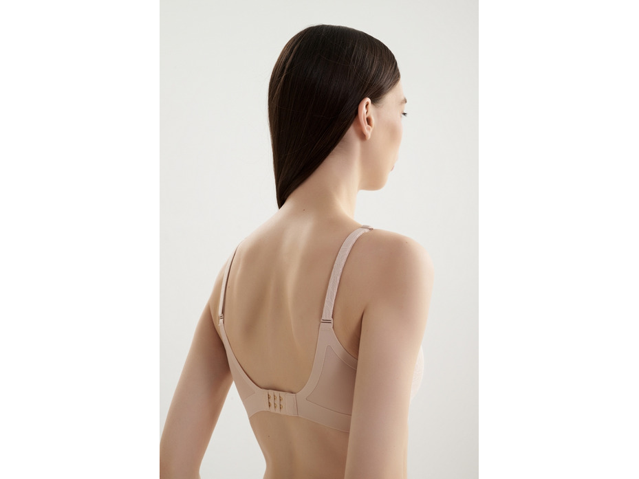 Бюстгальтер C18IQ9 (01N) Pure Lace / Chantelle Бюстгальтер C18IQ9 (01N) Pure Lace / Chantelle