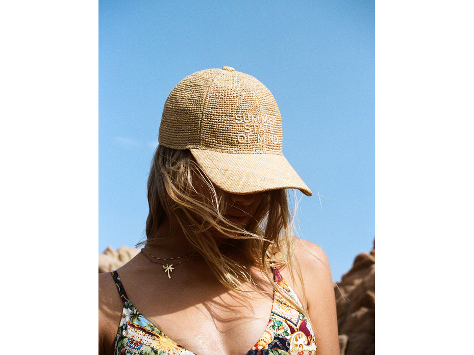 Кепка женскаяW6728120 Hat / Watercult