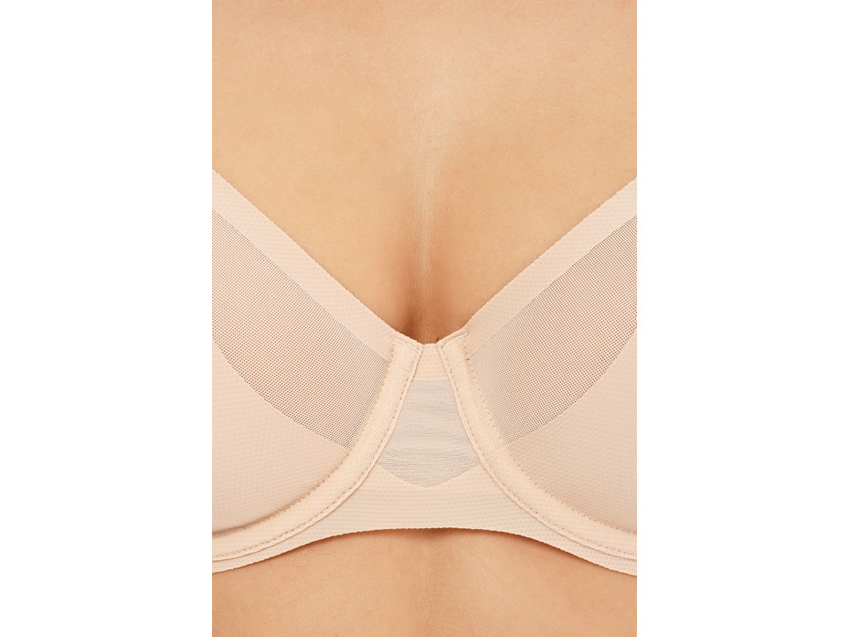 Бюстгальтер C10M10 (01N) Pure light / Chantelle