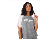 Пижама женская, футболка и шорты YI50093 (036) Spring Stories / DKNY