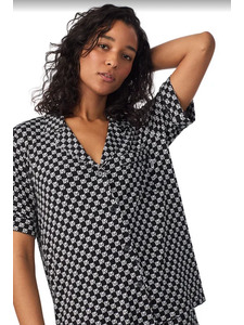 Пижама женская, рубашка и шорты YI50058 (004) Timeless Styles / DKNY