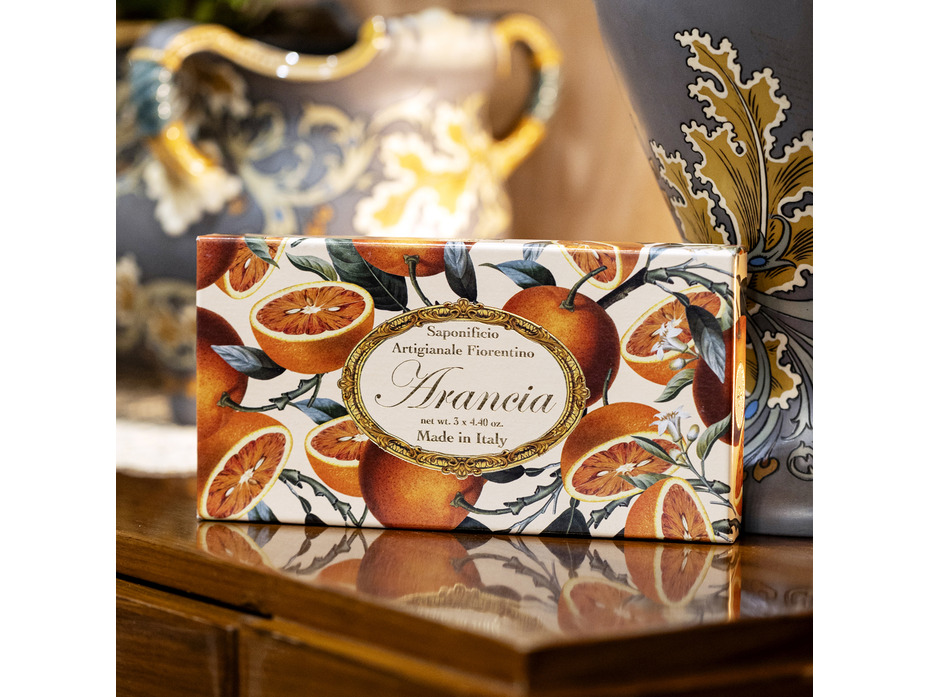 Мыло Orange с ароматом апельсина, 125 гр (3 шт) / Saponificio Artigianale Fiorentino Мыло Orange с ароматом апельсина, 125 гр (3 шт) / Saponificio Artigianale Fiorentino
