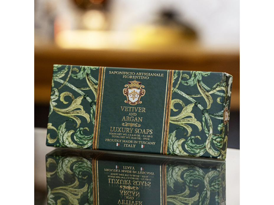 Мыло Vetiver and argan с ароматом ветивера и аргана, 125 гр (3 шт) / Saponificio Artigianale Fiorentino Мыло Vetiver and argan с ароматом ветивера и аргана, 125 гр (3 шт) / Saponificio Artigianale Fiorentino