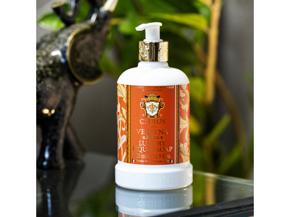 Жидкое мыло Citrus and verbena с ароматом цитруса и вербена, 500 мл / Saponificio Artigianale Fiorentino Жидкое мыло Citrus and verbena с ароматом цитруса и вербена, 500 мл / Saponificio Artigianale Fiorentino