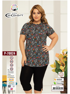 Костюм женский, футболка и капри P70024 / Cocoon